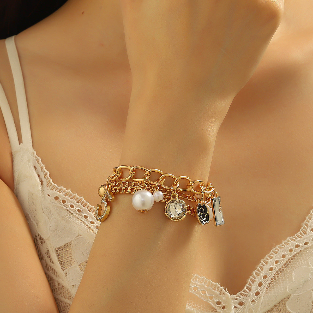 Wholesale Korean Style Multi-Layer Alloy Bracelet with Flower Diamond Pendant - Trendy Fashion Accessory