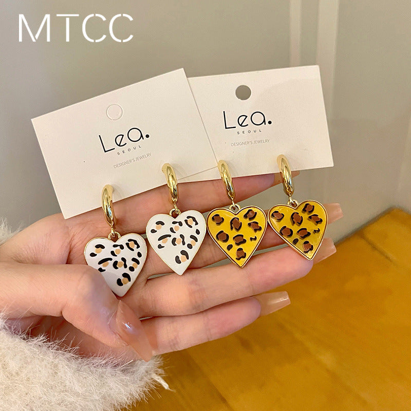 Wholesale S925 silver needle leopard love earrings