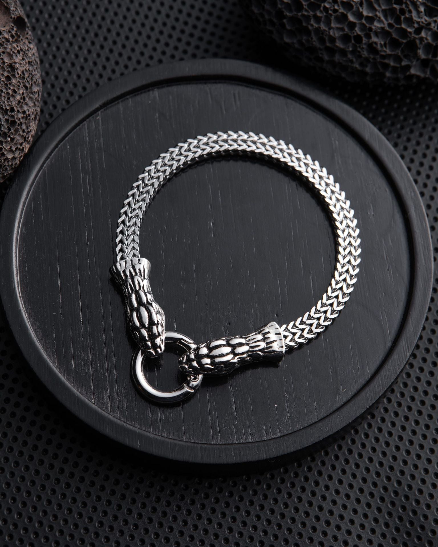 Wholesale Retro Punk Skull Snake Men' s Bracelet Alloy Fashion Accessory Boutique Resale Gift