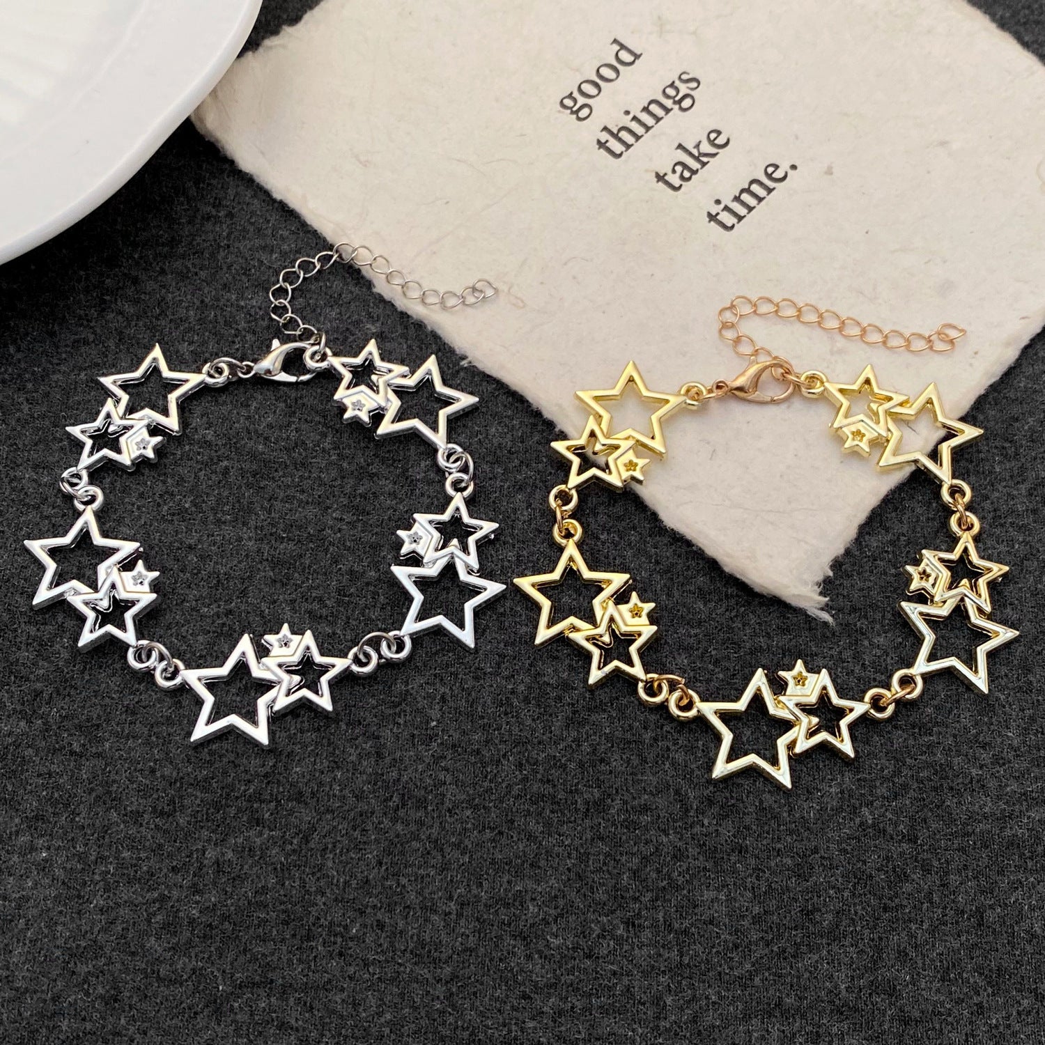 Wholesale Zinc Alloy Gold Hollow Star Bracelet |  Vintage Unisex Jewelry Accessory for Boutique Resale