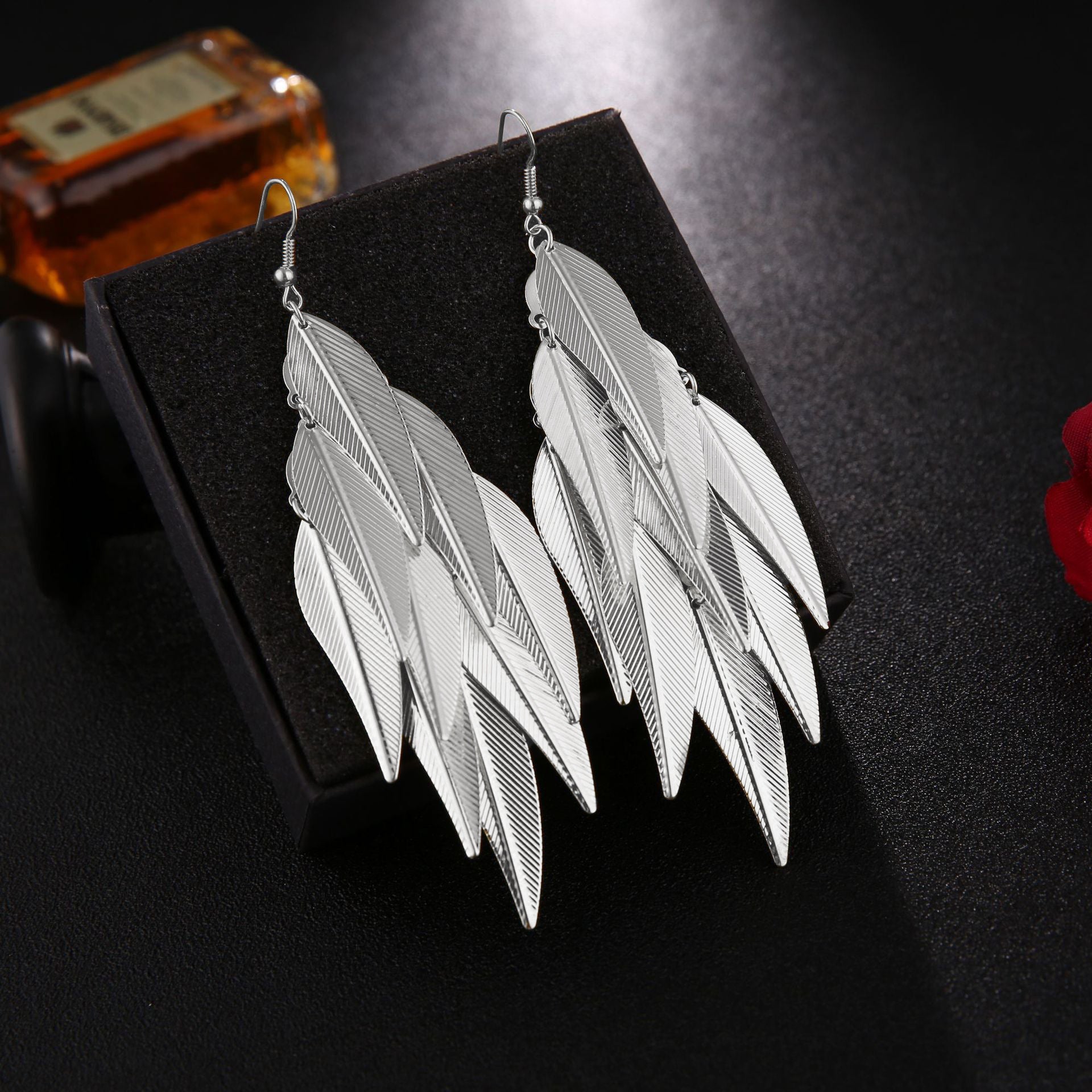 Wholesale Metal Exaggerated Tassel Temperament Long Popular Element Earrings Statemente Earrings ACC-ES-MDD016