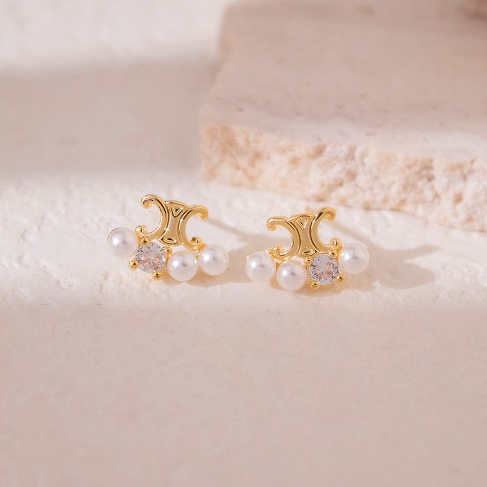 Wholesale  Pearl Earrings  Light Luxury Sweet Earrings