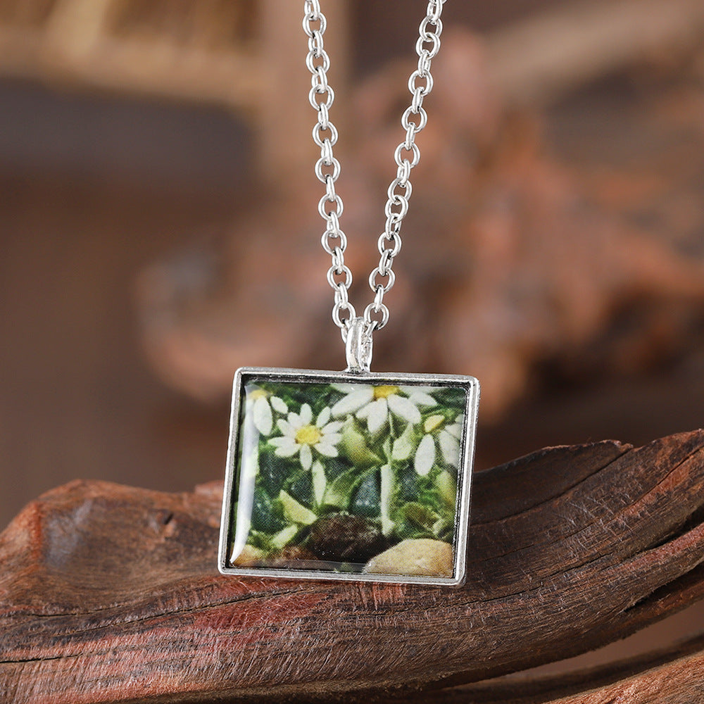 Wholesale Bohemian Fresh Flower Pendant Necklace