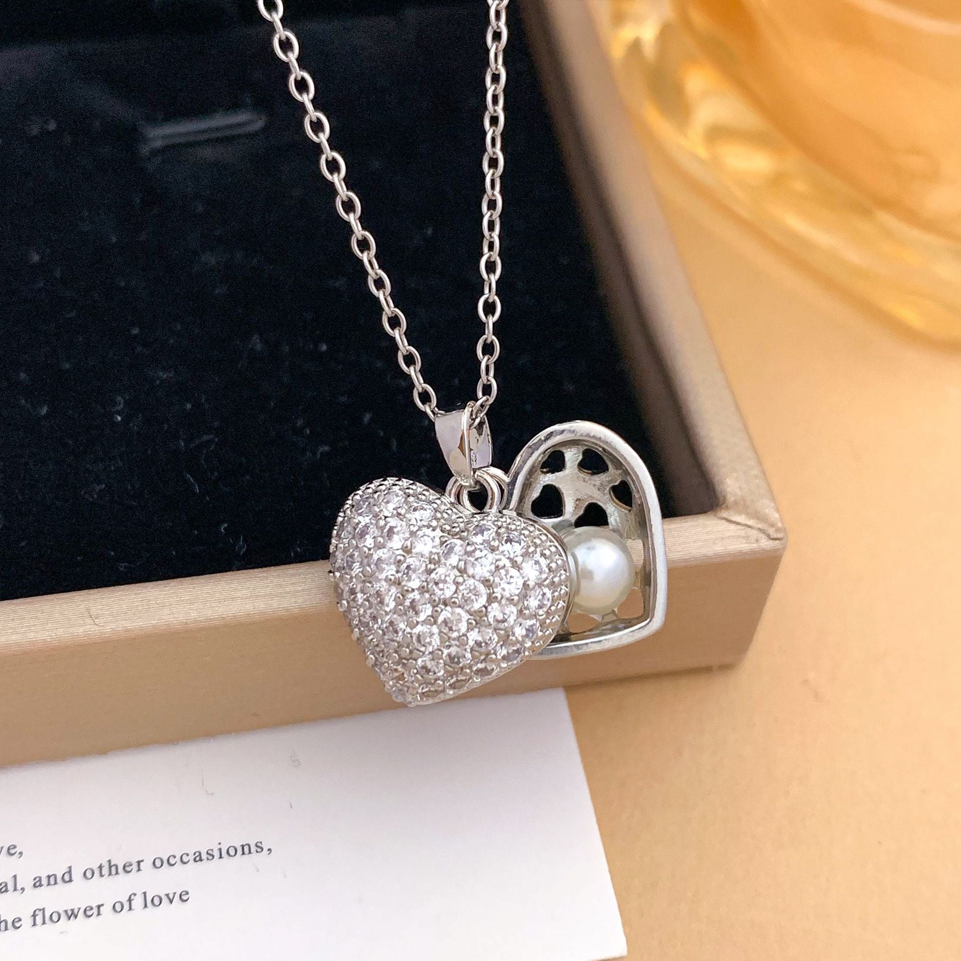 Wholesale Fashion Real Gold Plated Shell Pearl Pendant Necklace,  Titanium Steel Choker Jewelry Accessory