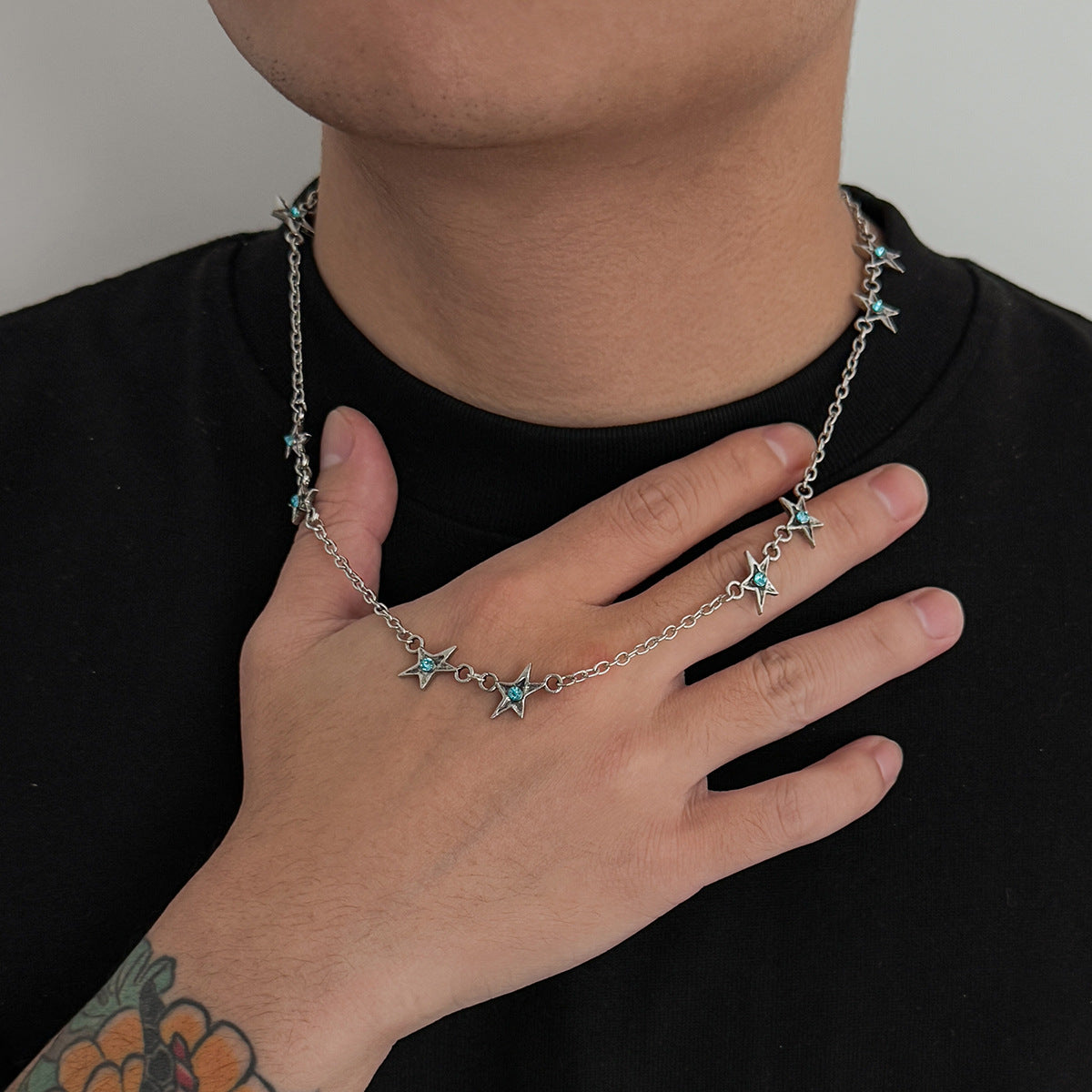 Wholesale Hip-Hop Rhinestone Star Necklace for Men Alloy Fashion Jewelry Accessory