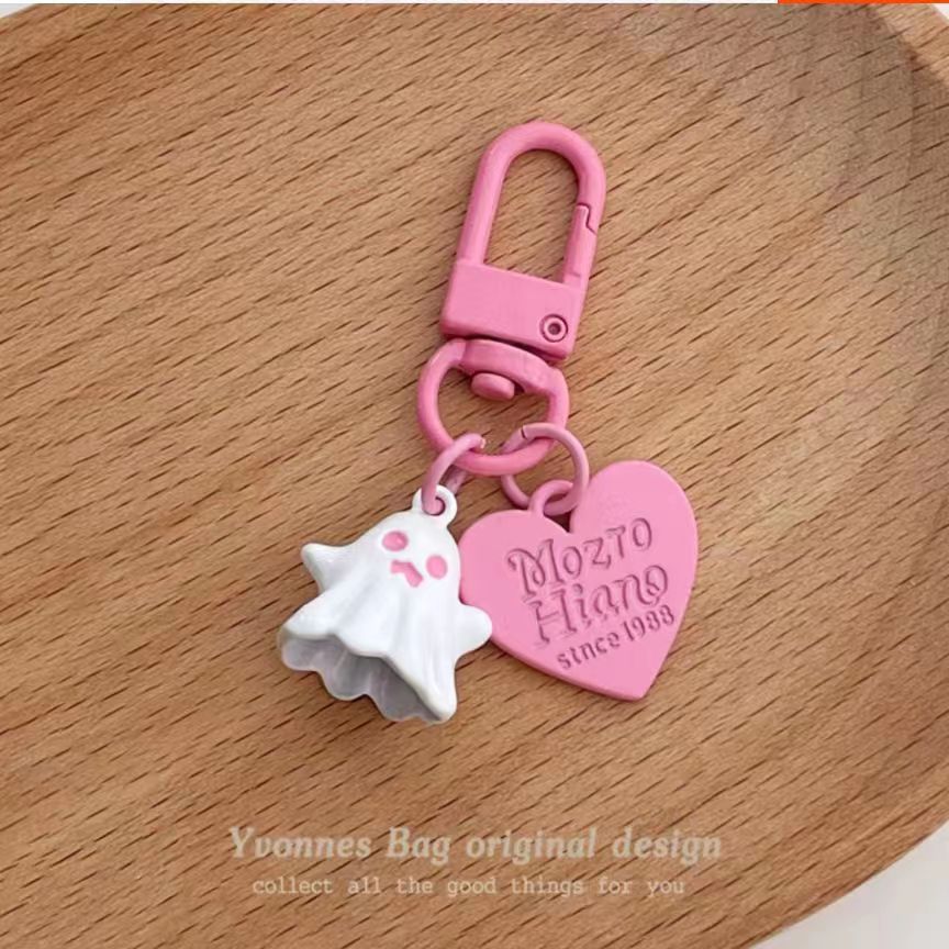 Wholesale Cute Ghost Heart Keychain Zinc Alloy Pink Black Earphone Pendant Car Key Accessory Decorative Gift