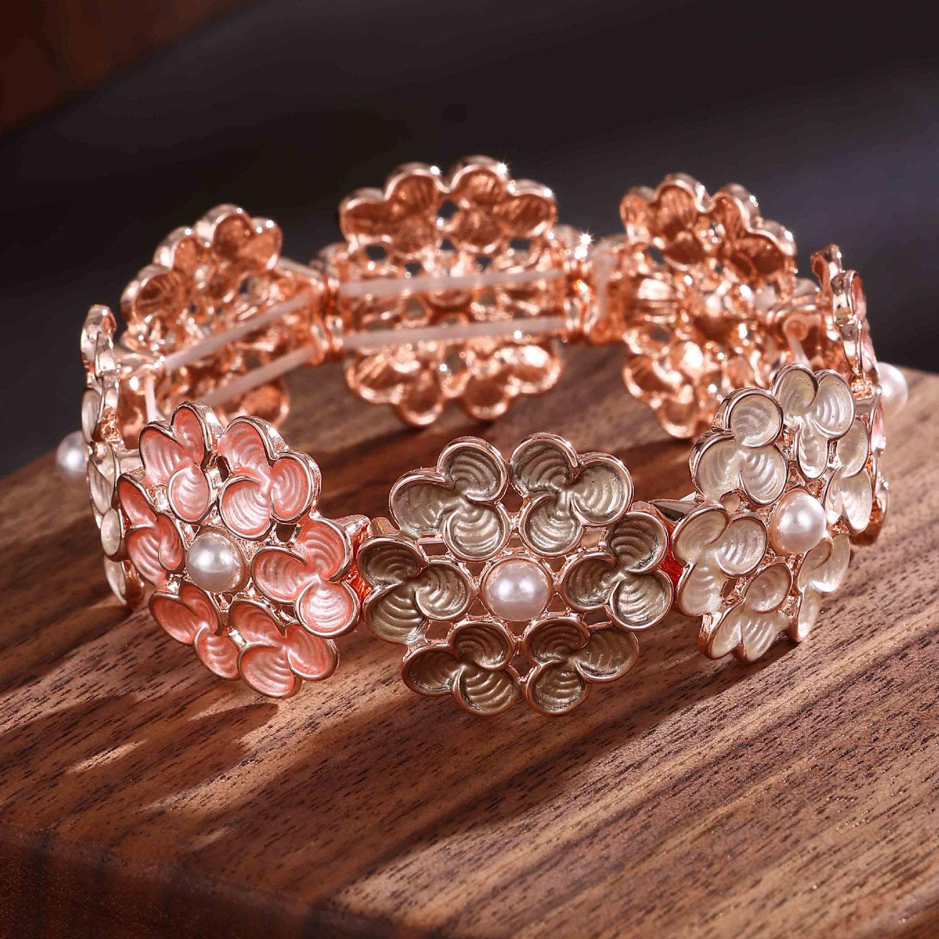 Wholesale  Color Painted Oil Clover Flower Stretch Bracelet