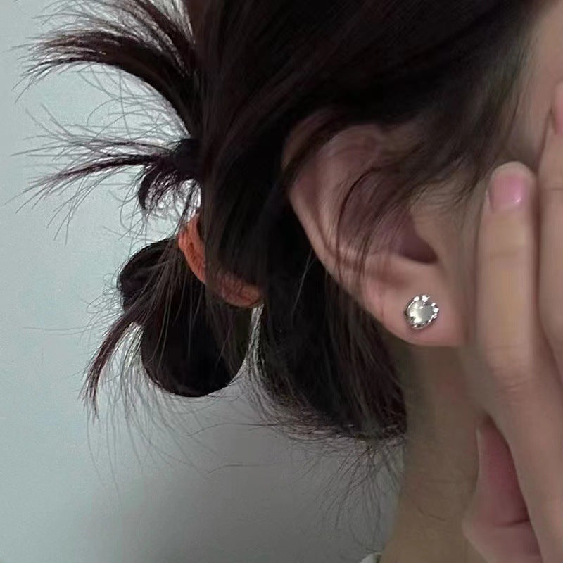 Wholesale alloy high-end cool style mini earrings