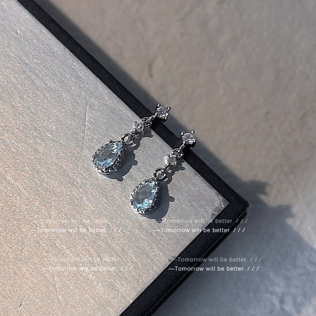 Wholesale Electroplated Alloy Blue Drop Zircon Earrings Retro Style Fashion Accessory