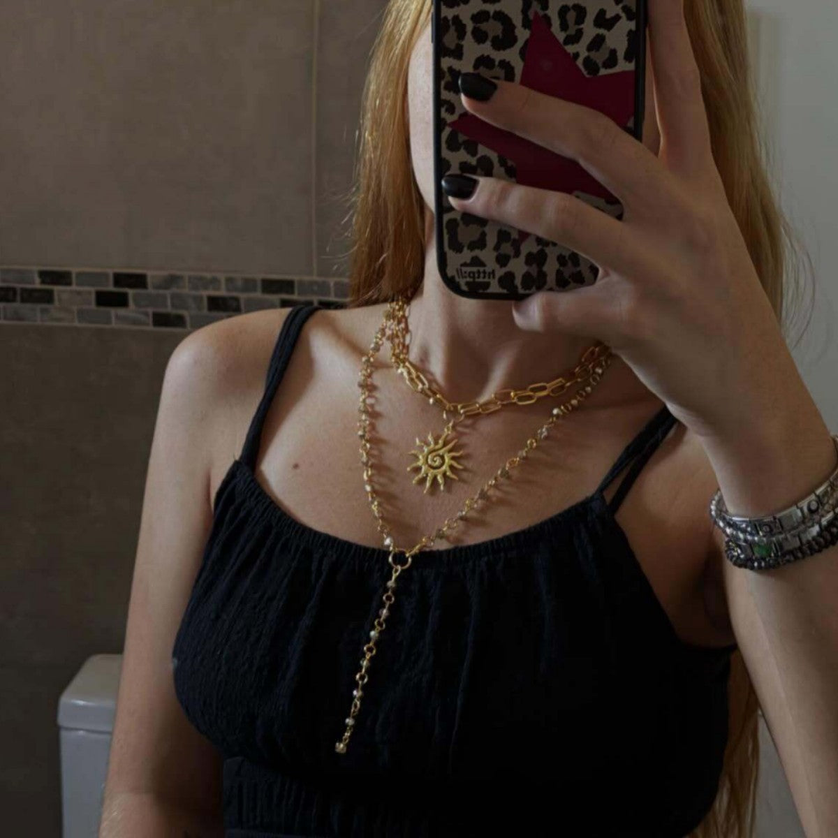 Wholesale Trendy Sunflower Pendant Layering Necklace – Fashion Jewelry Accessory for Gift and Boutique Resale