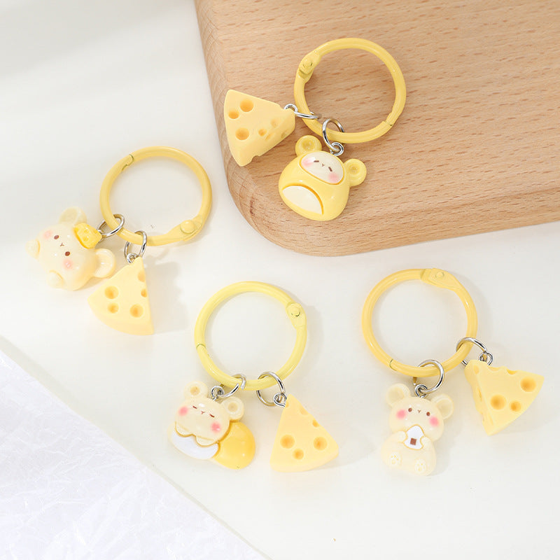 Wholesale Cartoon cute mouse pendant cheese keychain