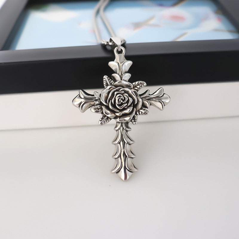 Wholesale Stylish Cross Pendant Necklace Alloy Electroplated Fashion Jewelry Accessory For Women