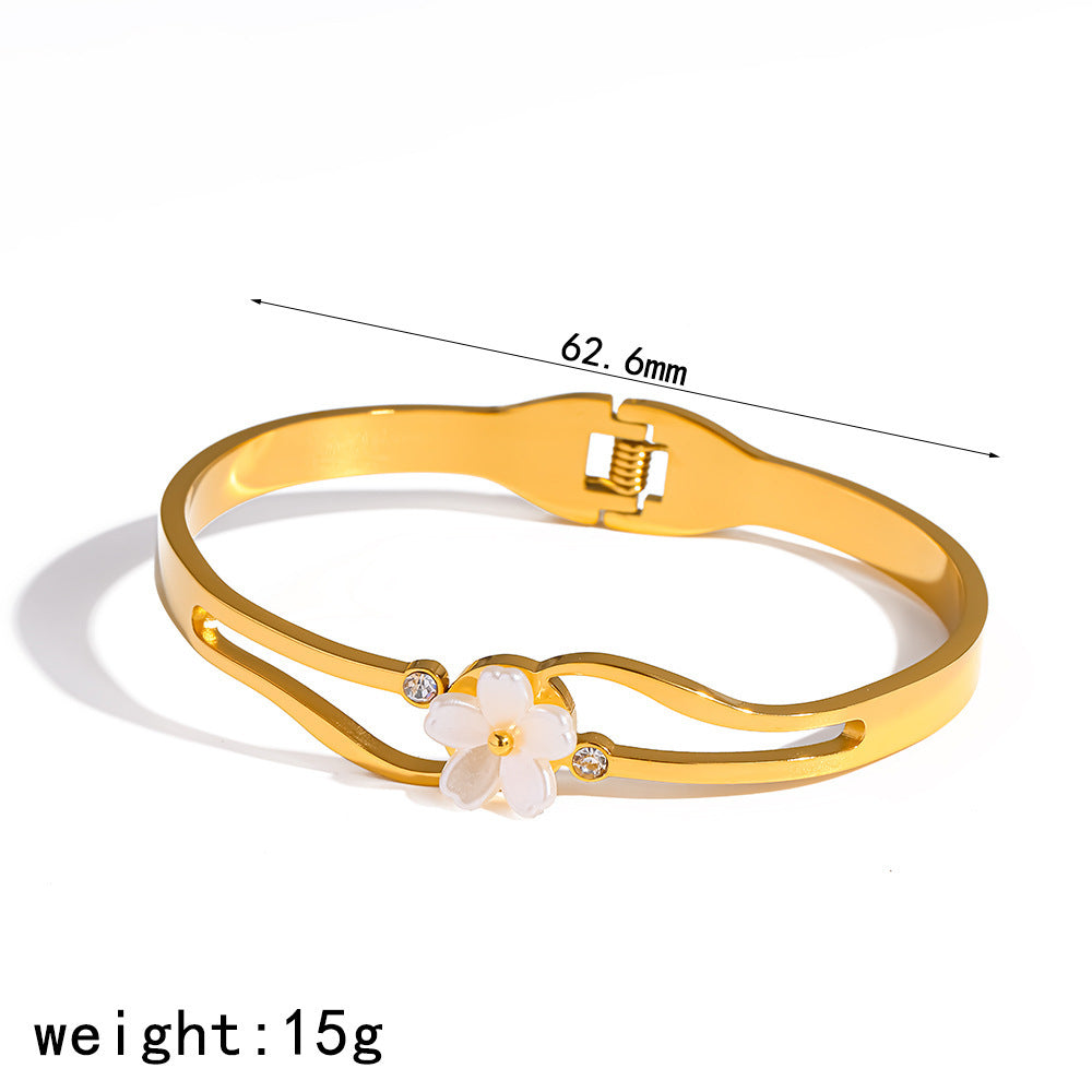 Wholesale Stainless steel bracelet and bangle,  does not fade,  light luxury