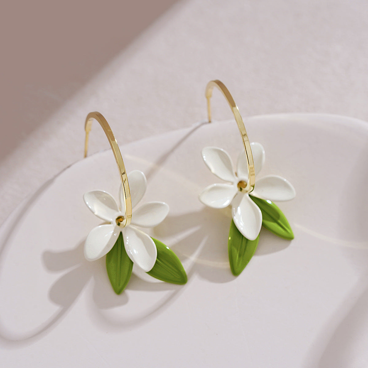 Wholesale Versatile Summer Fresh Green Floral Stud Earrings