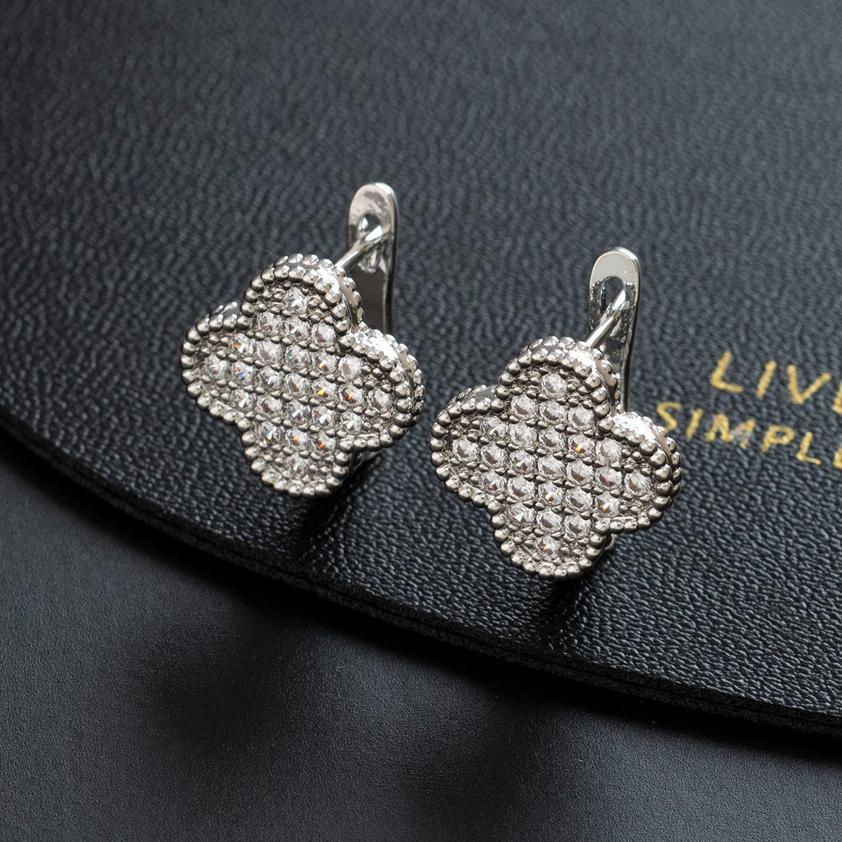 Wholesale Copper Electroplated Four Leaf Clover Flower Earrings For Women Korean Style Rhinestone Minimalist Design Fashion Accessory For Everyday Wear Or Gift