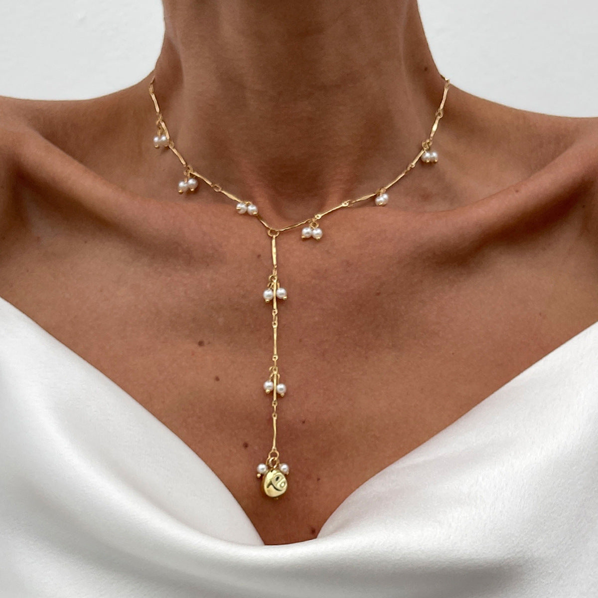 Wholesale Minimalist Y-Shaped Imitation Pearl Necklace Fashion Jewelry Accessory Boutique Resale