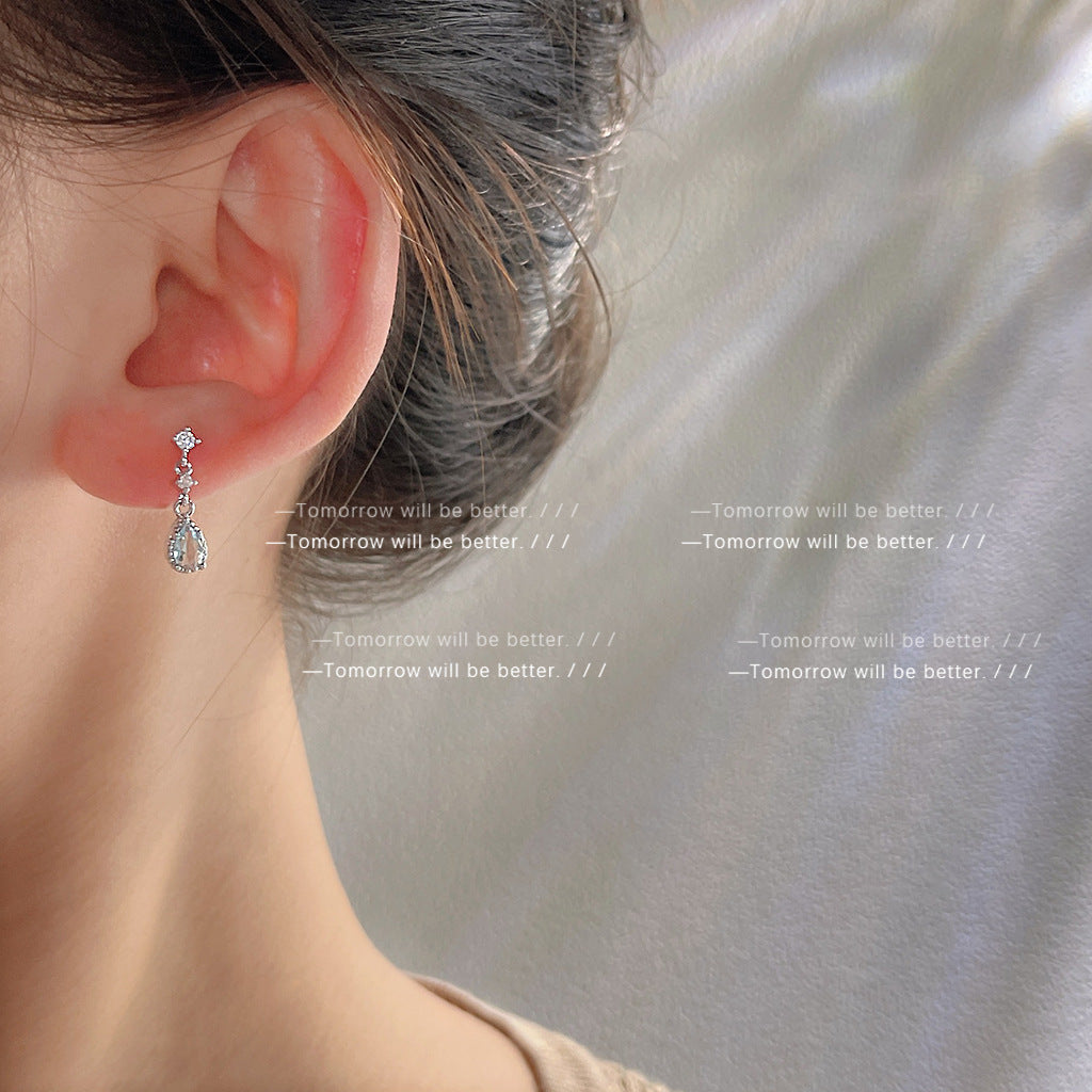 Wholesale Electroplated Alloy Blue Drop Zircon Earrings Retro Style Fashion Accessory