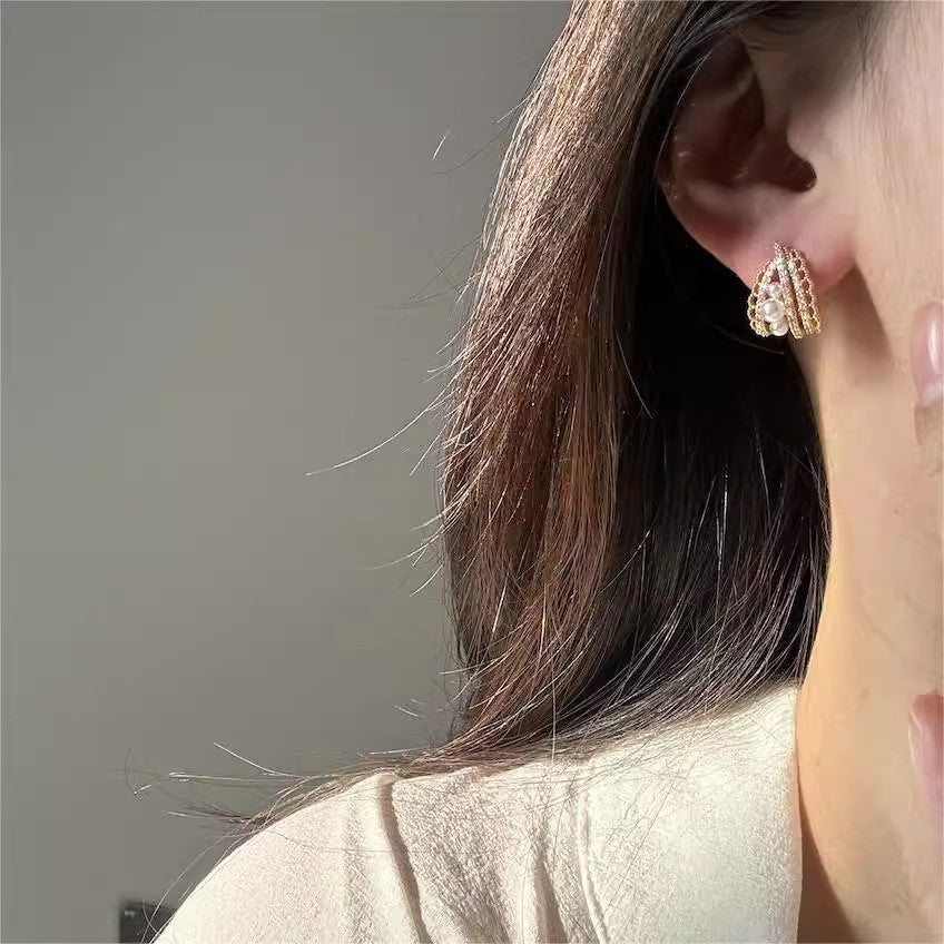 Wholesale Golden Diamond Pearl Earrings