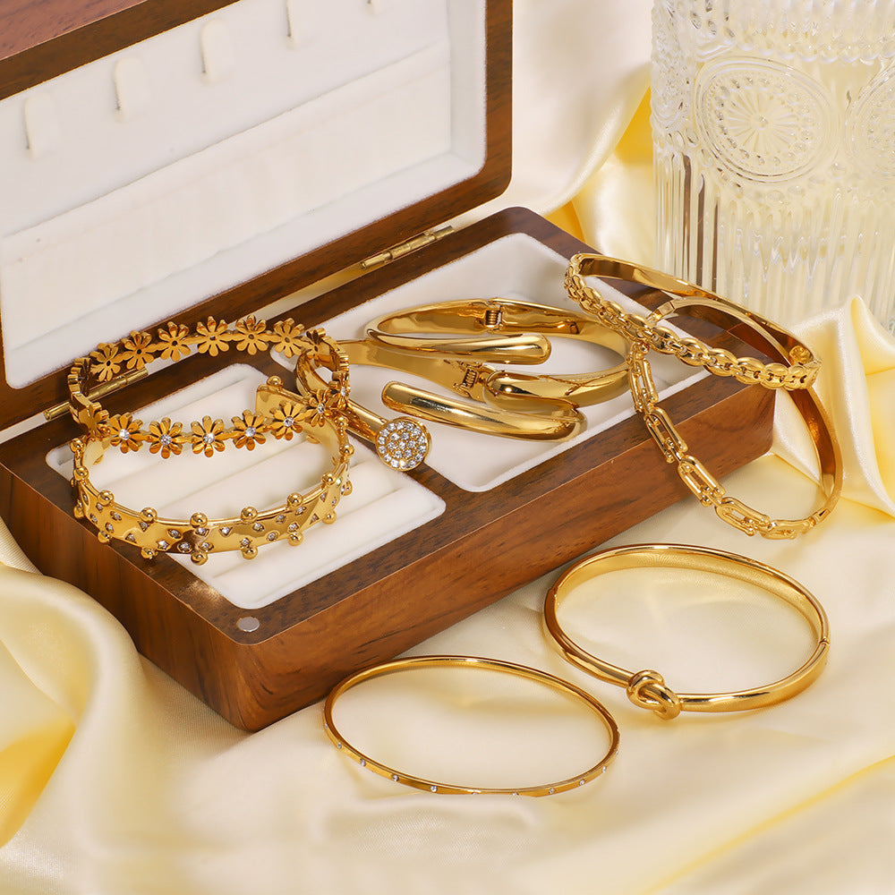 Wholesale  geometric  hollow inlaid zircon 18K gold stainless steel plated bracelet set