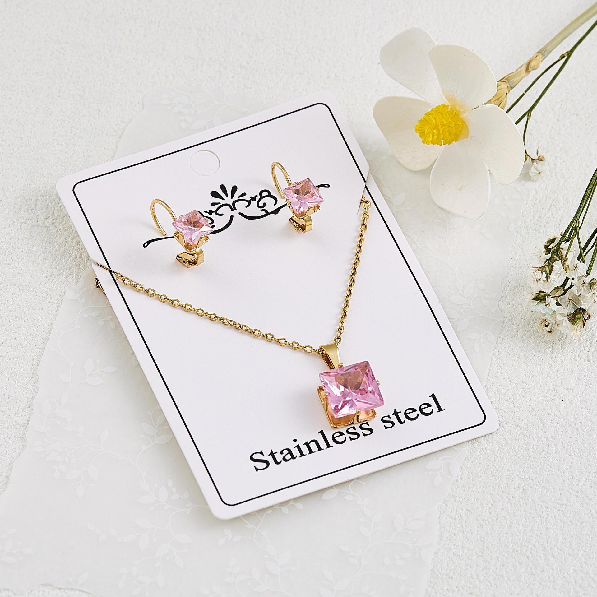 Wholesale Simple Nature Design Clavicle Chain Pendant Necklace Stainless Steel Electroplated Boutique Resale Gift