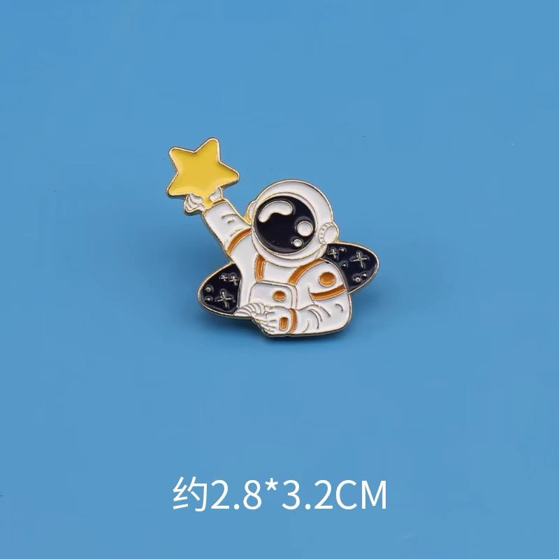 Wholesale 10pcs Space Planet Astronaut Metal Badge