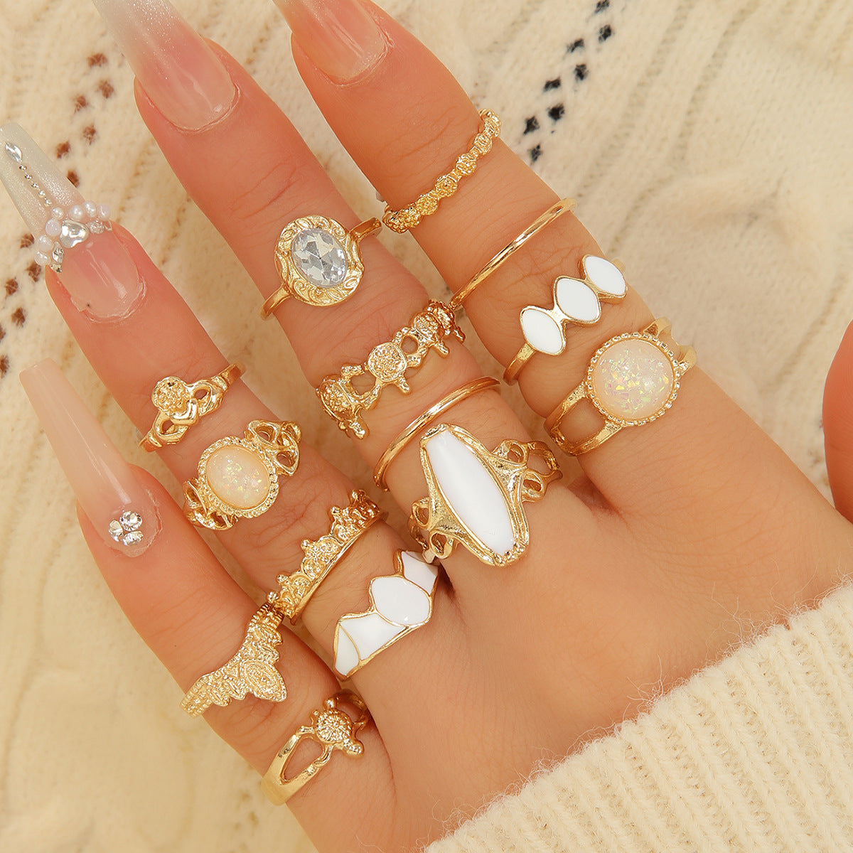 Wholesale Retro Palace Geometric Ring Gold Tone Alloy Jewelry Fashion Accessory Gift Boutique Resale
