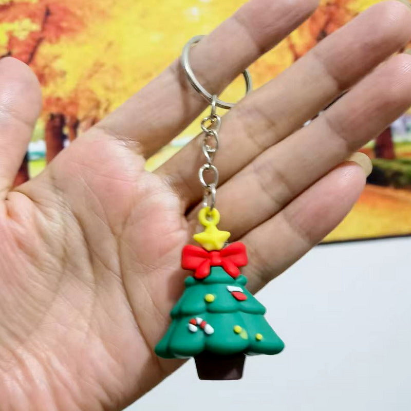 Wholesale Couple keychain car key pendant Christmas doll keychain