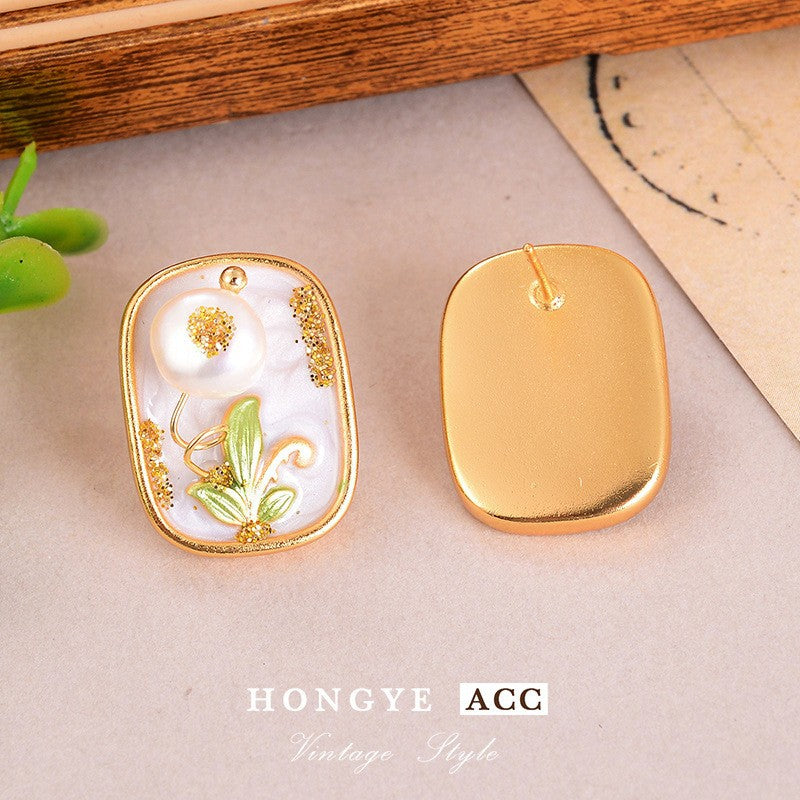 Wholesale Natural Pearl Rose Heart Shaped Earrings