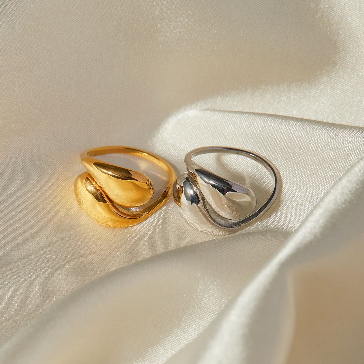 Wholesale Light Luxury Rings 18k Gold Stainless Steel Rings Teardrop-shaped Staggered Open Rings ACC-RS-JingQiao001