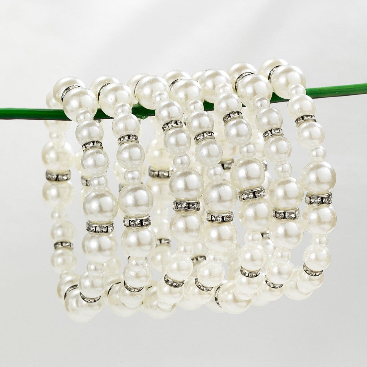 Wholesale Exaggerated iron ring glass rhinestone pearl beaded bracelet