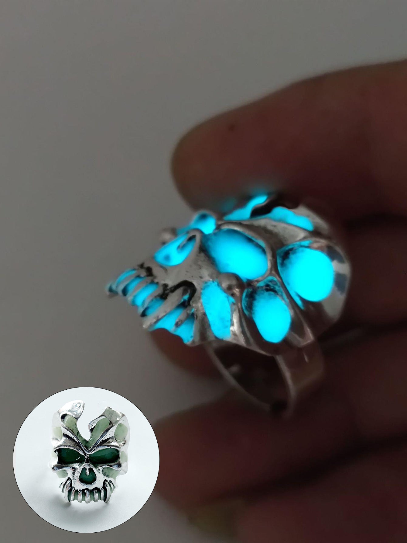 Wholesale Retro  Glow-in-the-Dark Skull Ring Drip Oil Unisex Jewelry Accessory Gift
