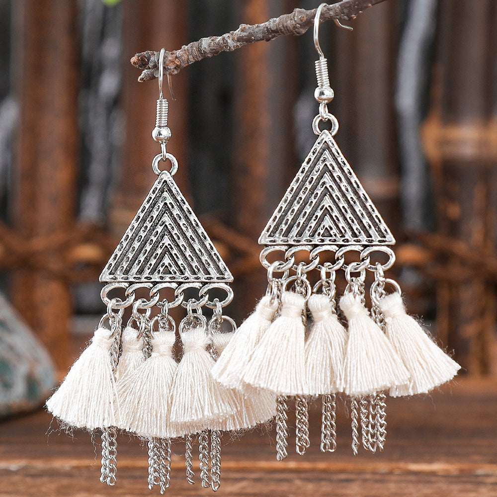 Wholesale Alloy Ethnic Bohemian Earrings Vintage Distressed Style Jewelry for Everyday Wear