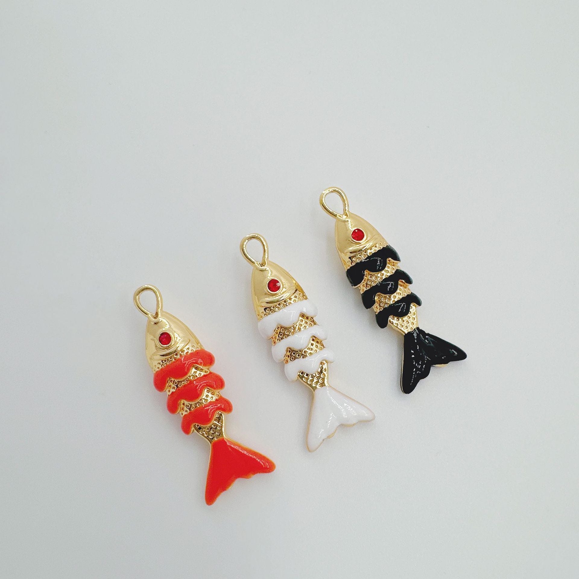 Wholesale Colorful Koi Carp Copper Gold Plated Necklace Fashion Jewelry Accessory Boutique Resale