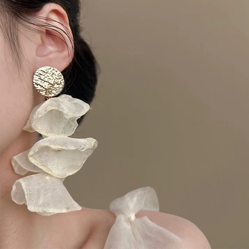 Wholesale  White Chiffon Petal Earrings Light Luxury Earrings