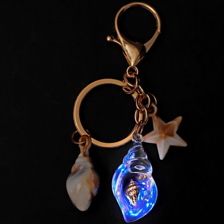 Wholesale Acrylic Glow-in-the-Dark Seashell Keychain Decorative Car Bag Charm Gift