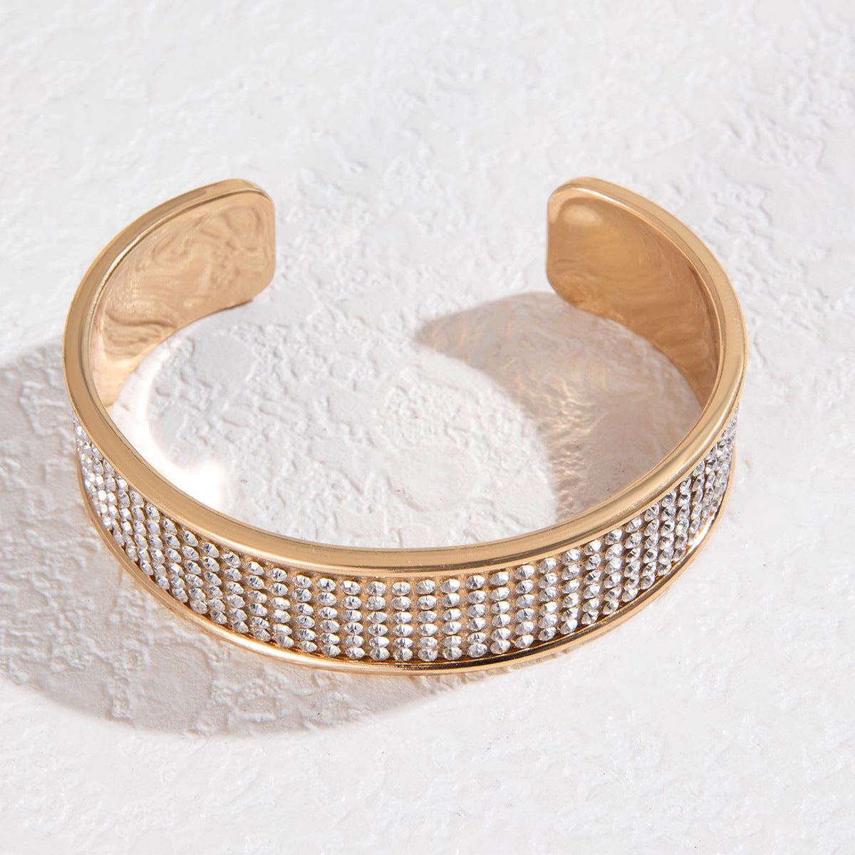 Wholesale Petal Pearl Open Bracelet ACC-BT-YongGe003