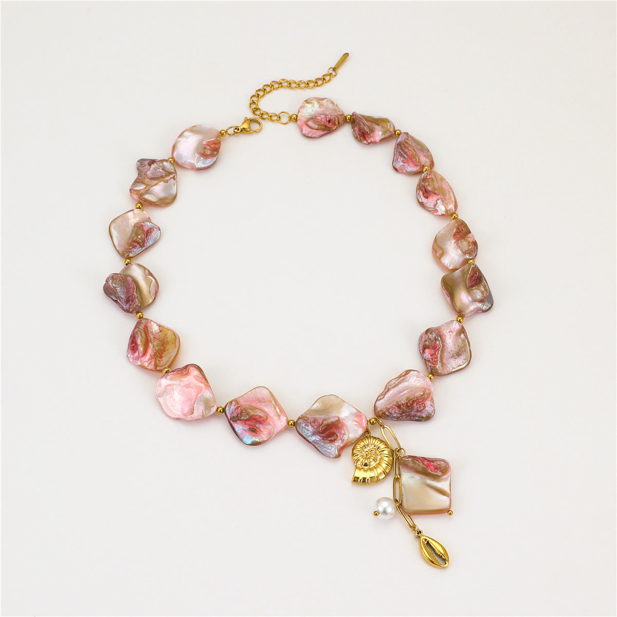 Wholesale beach style pink shell beaded stainless steel conch pearl pendant clavicle chain