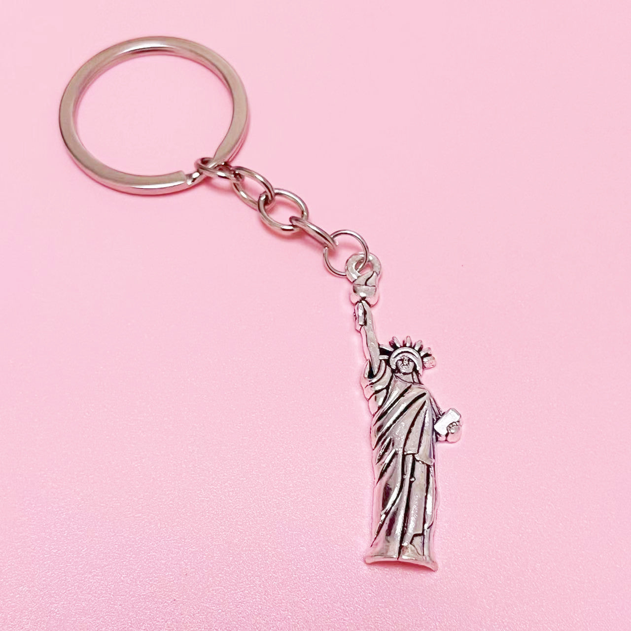 Wholesale Statue of Liberty Independence Day commemorative keychain