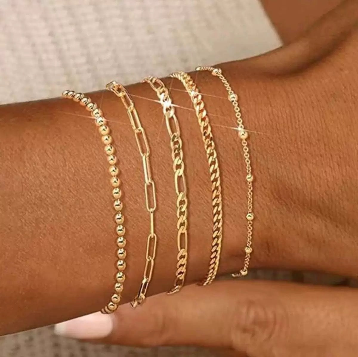 Wholesale Geometric Gold 5-Piece Stackable Bracelet Set – Chic Jewelry Accessory for Women Gift Boutique Resale