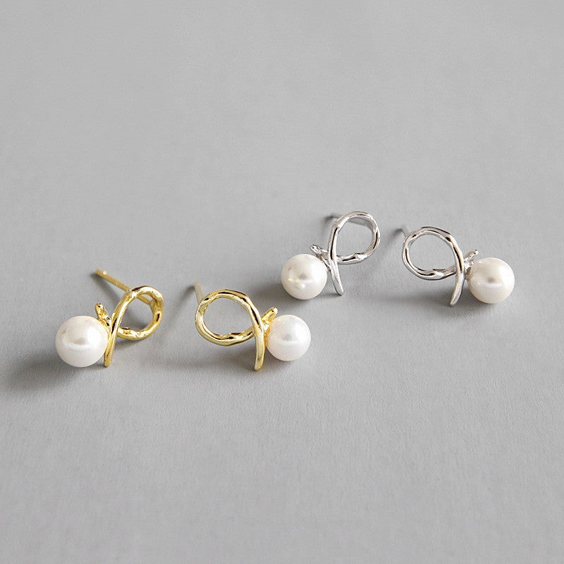 Wholesale S925 Small Silver Pearl Earrings