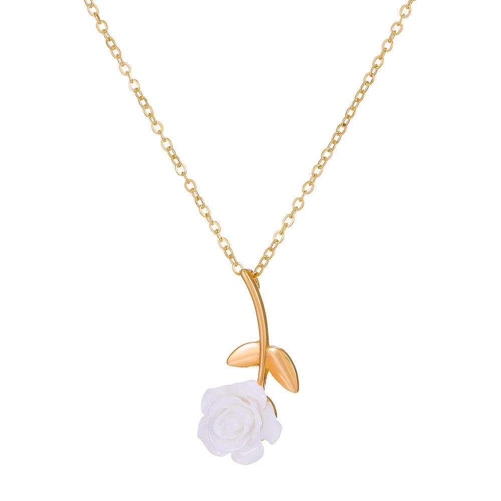 Wholesale Love Rose Necklace  Flower Heart-shaped Clavicle Chain