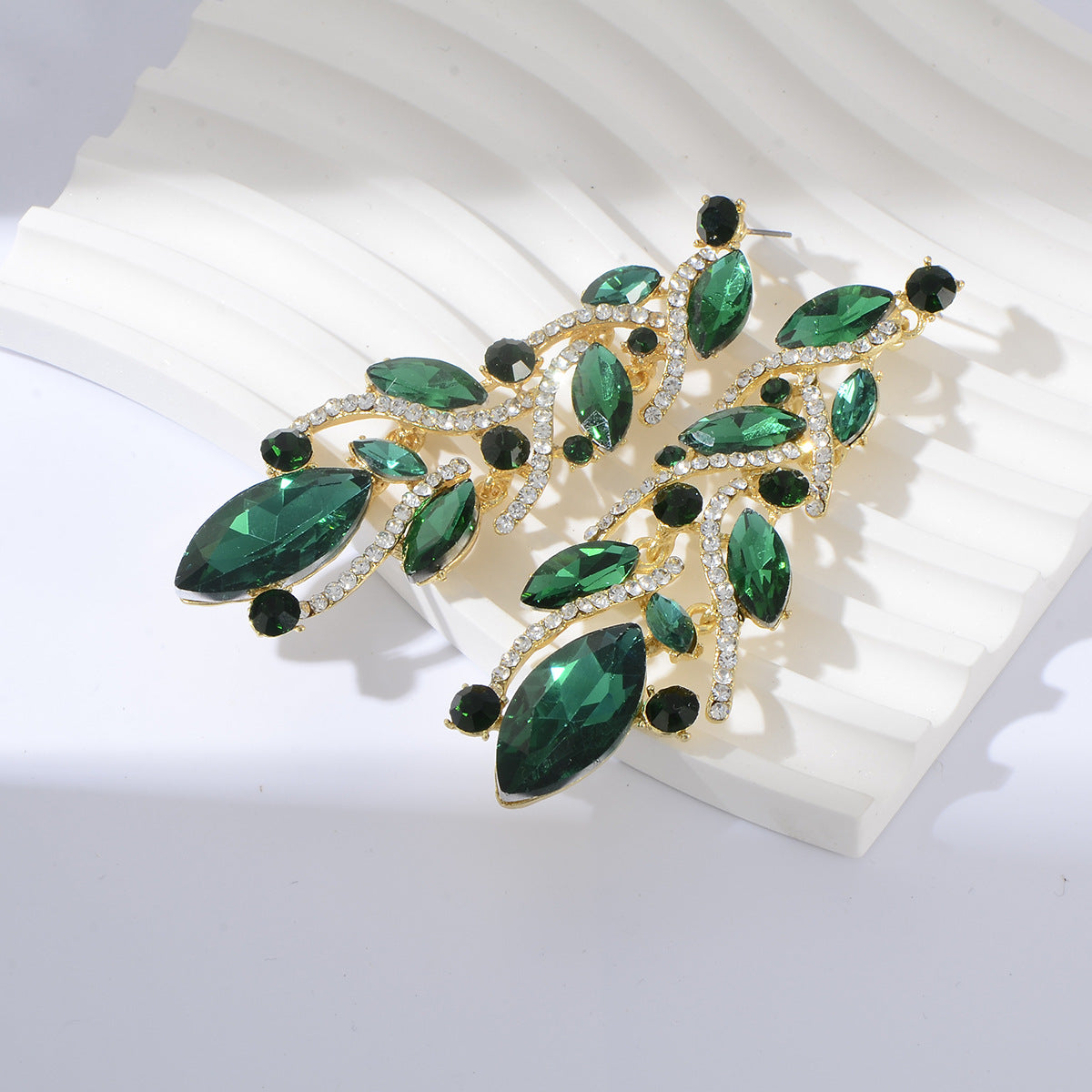 Wholesale Light Luxury Earrings Copper Plated Zircon Colored Crystal Leaf Tassel Earrings ACC-ES-YiN001