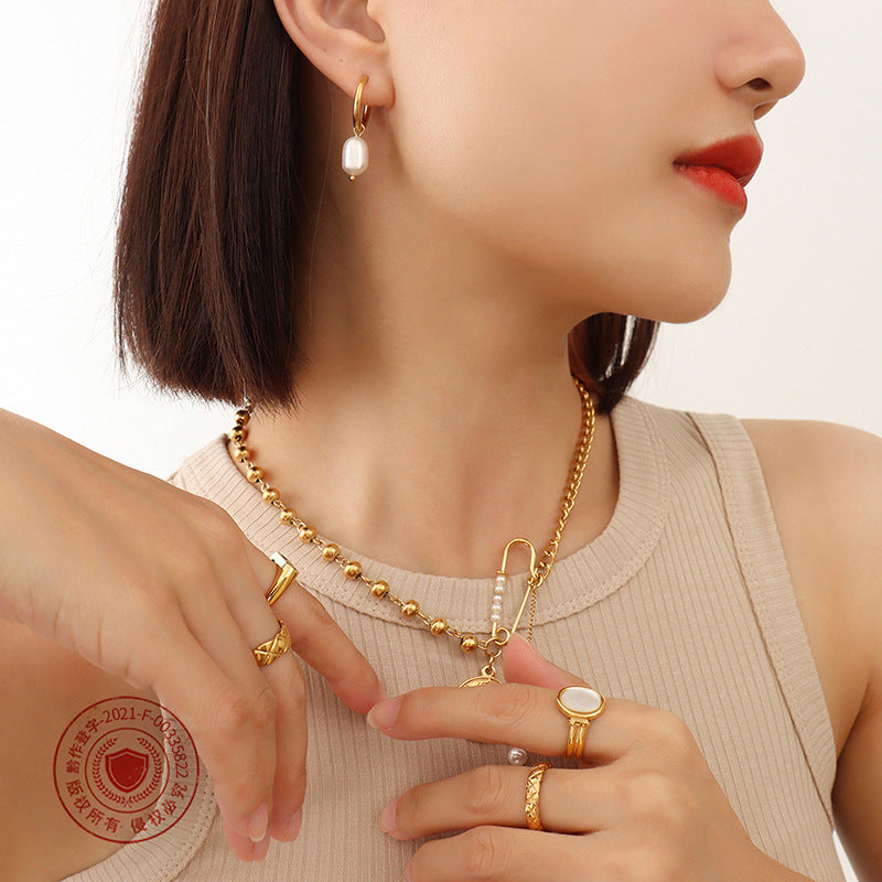 Wholesale French Vintage Freshwater Pearl Hoop Earrings Titanium Steel Gold Plated Jewelry Accessory