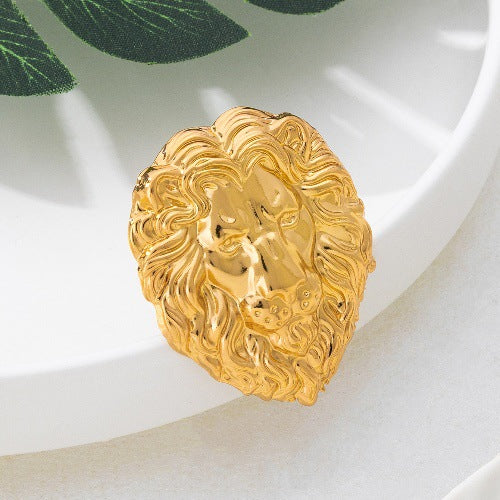 Wholesale Women' s Retro Hip-Hop Lion Head Earrings Necklace Bracelet Ring Four-Piece Set of Personalized Jewelry