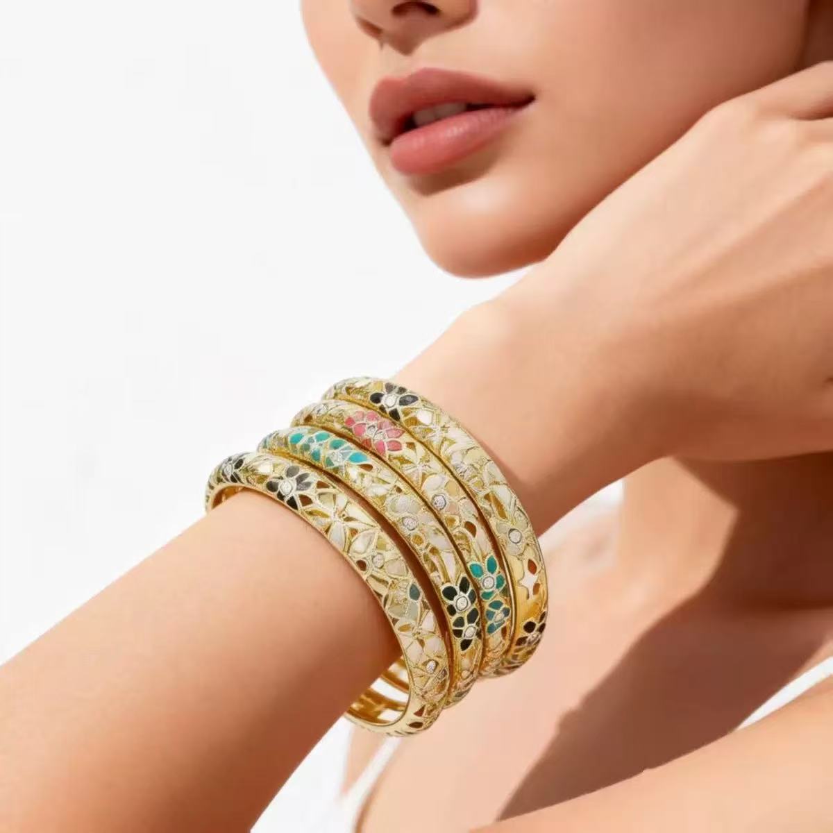 Wholesale Vintage Floral Open Cuff Hollow Bracelet White Leaves Pink Flowers Zinc Alloy Stylish Jewelry For Women