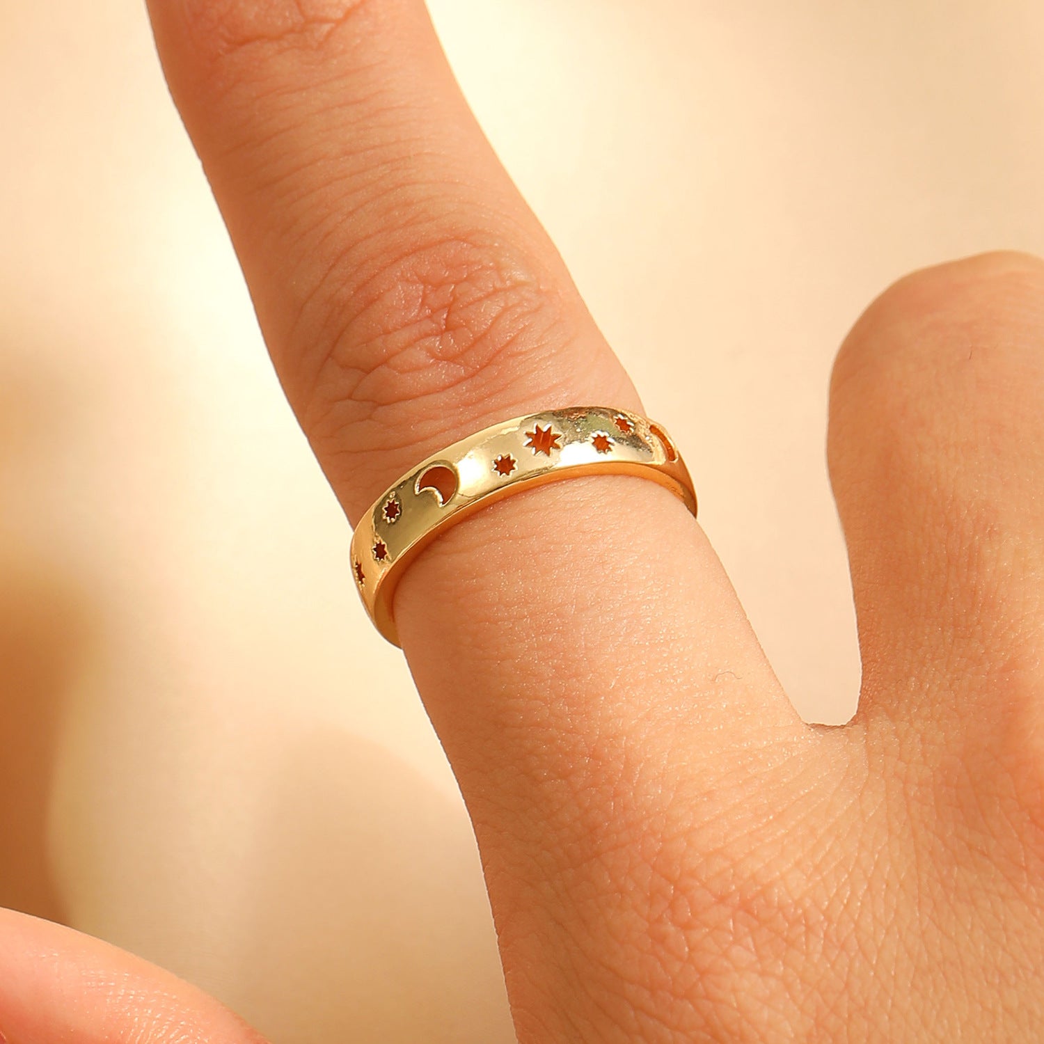 Wholesale Copper-plated man-made pearl wave design open ring set