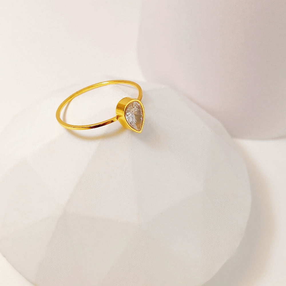 Wholesale  temperament water drop zircon ring light luxury fashion personality stainless steel ring