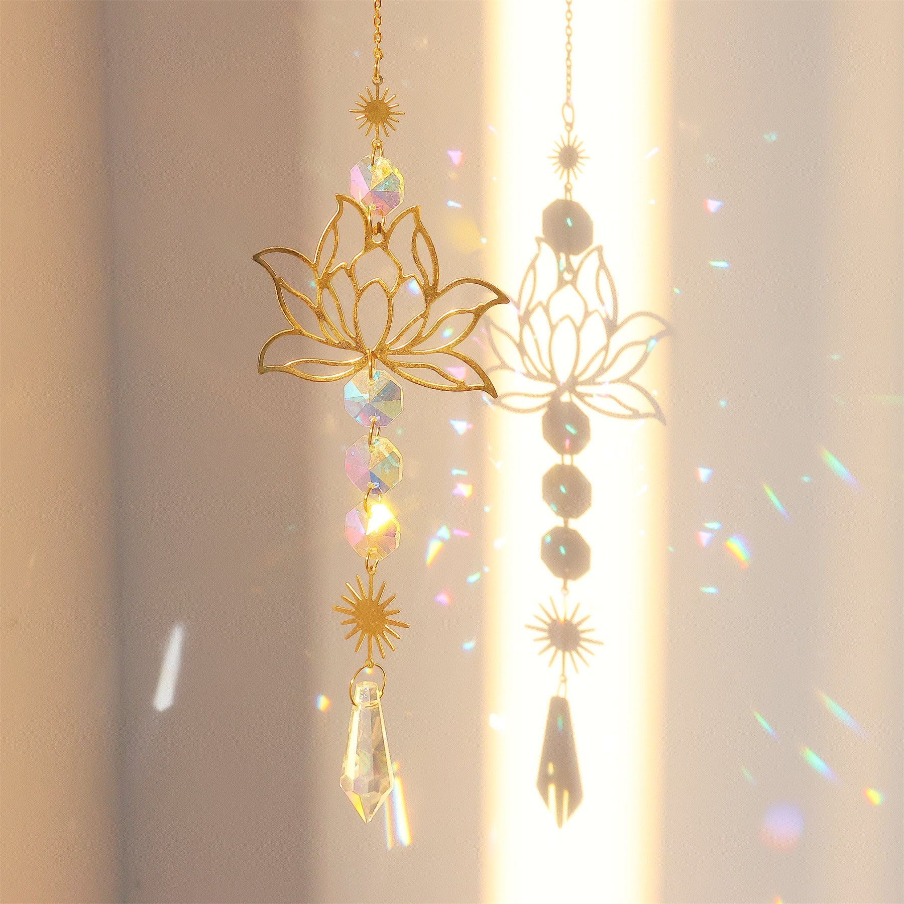 Wholesale water lotus crystal sun catcher home garden hanging ornaments  decoration