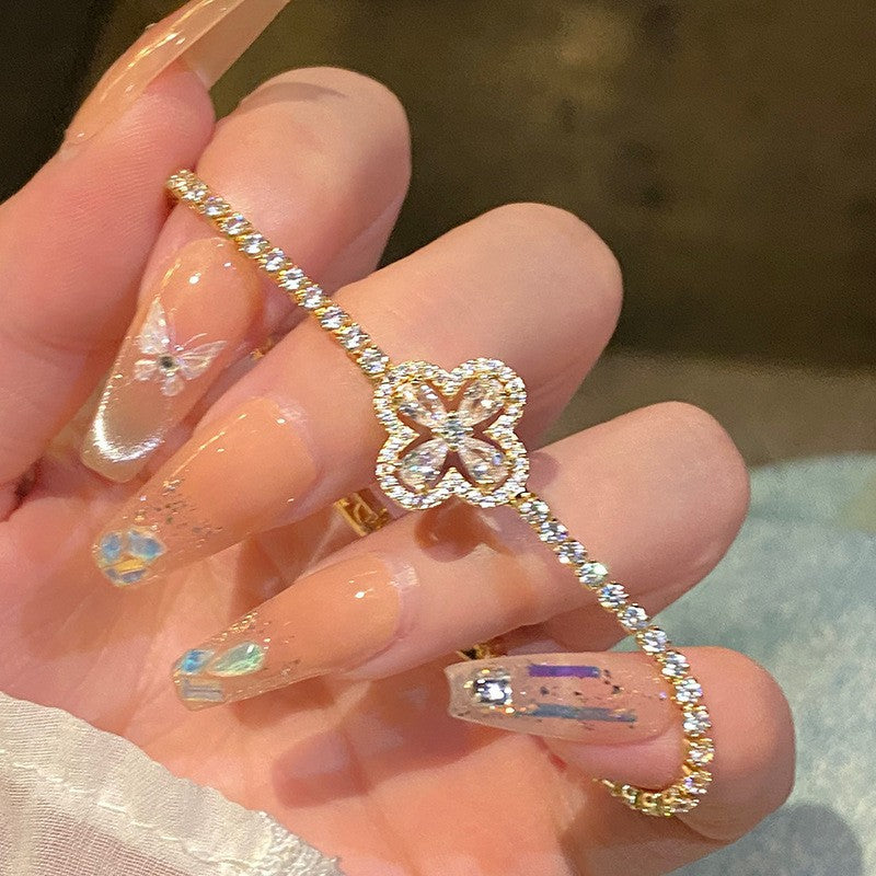 Wholesale Gold Plated Iris Flower Bracelet Full Rhinestones Pull Adjustable Fashion Jewelry Gift