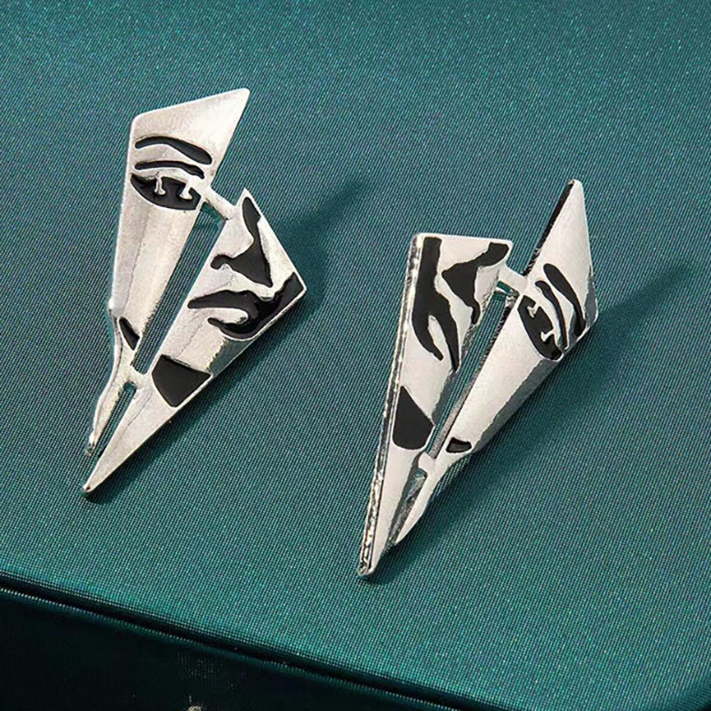 Wholesale Fashion Creative New Vintage Face Portrait Oil Dropping Earrings